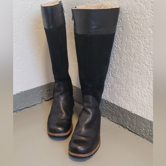 Shoes - Black Uggs. Knee-High Leather Boots size 9